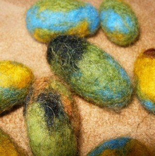 [eggs+Small+Web+view.jpg]