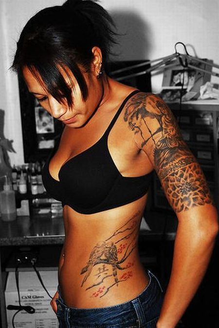 Mujeres tatuadas