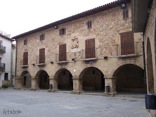 Cirauqui: Plaza de la Constitución