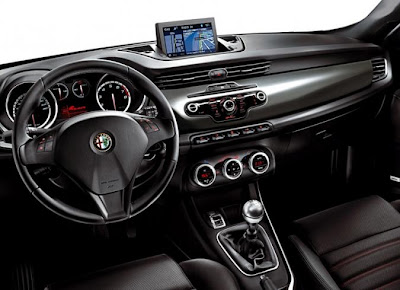 Alfa Romeo Giulietta first interior