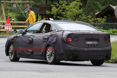 Spy Shots: 2011 2012 Hyundai's new Grandeur 