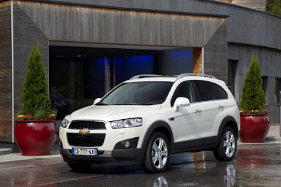 http://4.bp.blogspot.com/_3Nq7CKYaRdQ/TUw94sDmphI/AAAAAAAAcBE/3F1M6YISgWc/s1600/2012-chevy-captiva.jpg