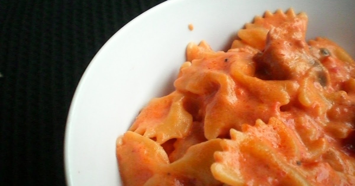 Cheesepluseverything Creamy Vodka and Smoked Salmon Pasta