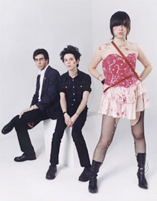 Pretty In Black: Icon: Karen O