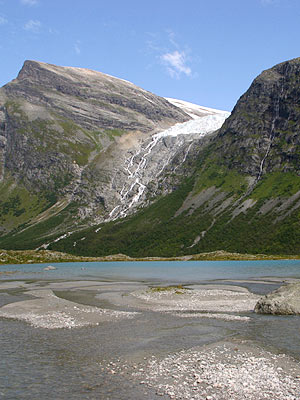 [Utigord_falls.jpg]