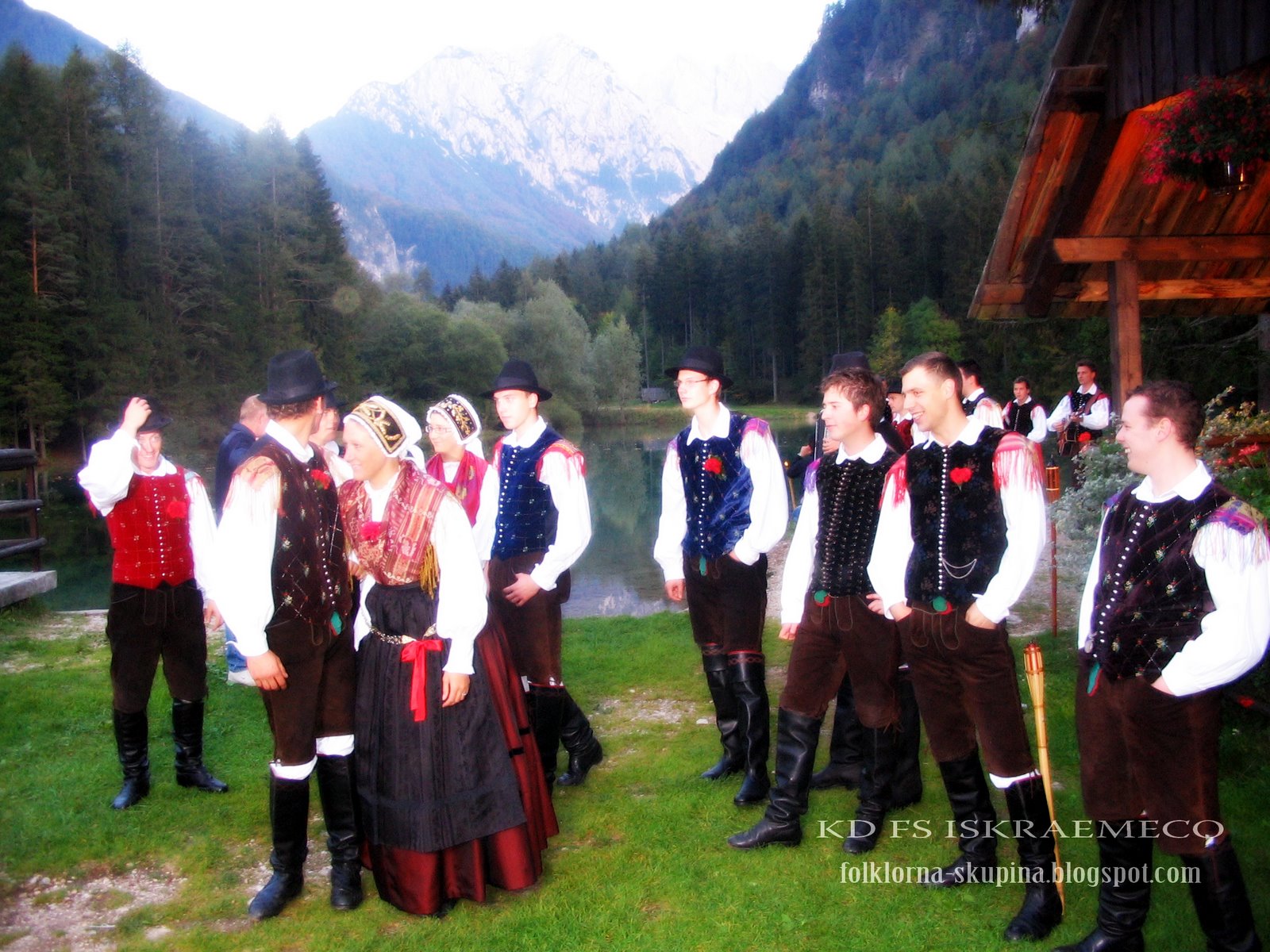 [Veseli+svatje+FS+Iskraemeco+videospot+Jezersko+04.jpg]