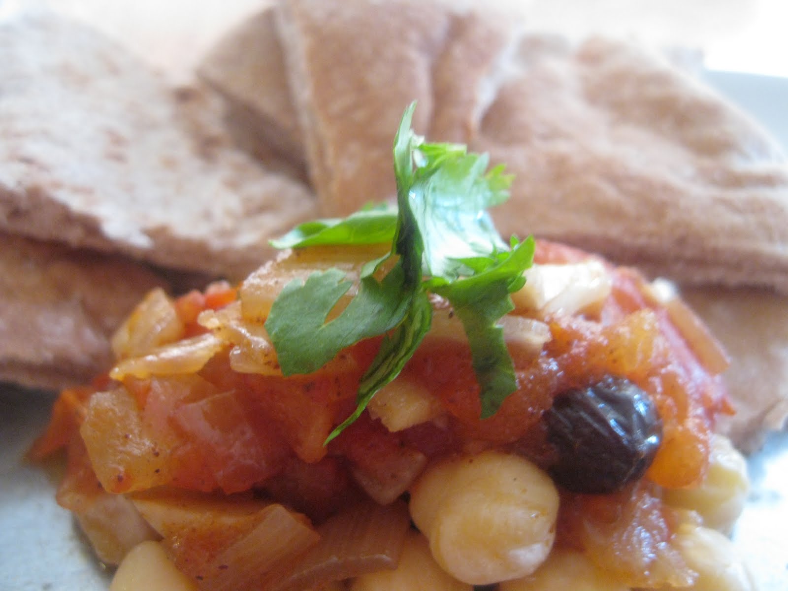 So Many Veggies, So Little Time Slow Cooker Tomato Chutney
