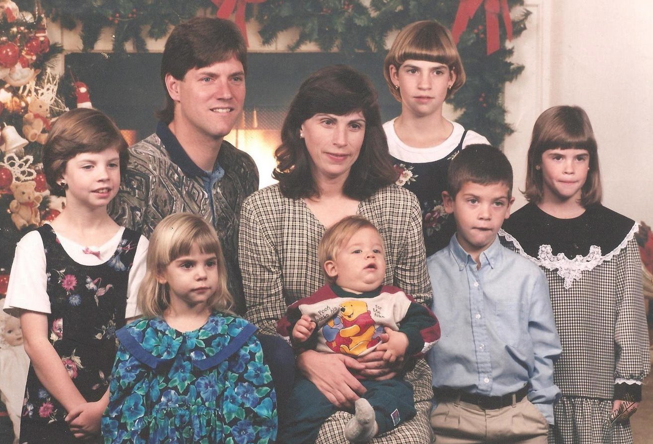 [family+photo+1997+christmas-1.jpg]