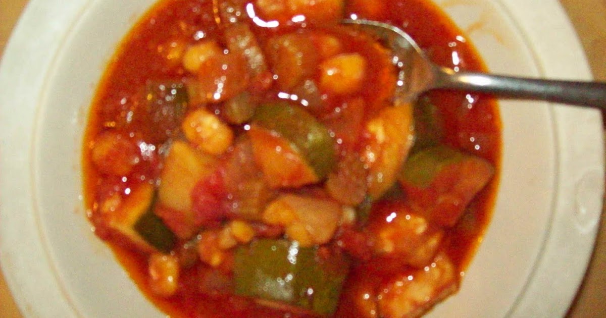 The Graduate (and PostDoc!) Kitchen Zucchini and Hominy Chili