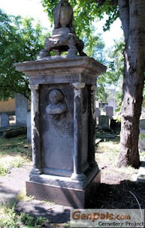 Brady Street Jewish Cemetery – a success story!