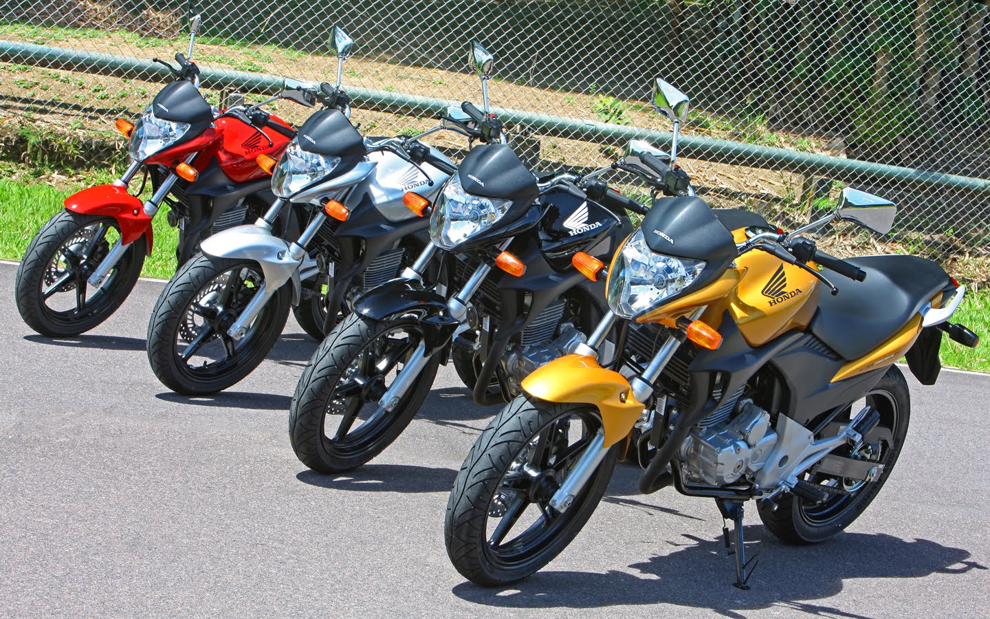 [cb300r_2.jpg]