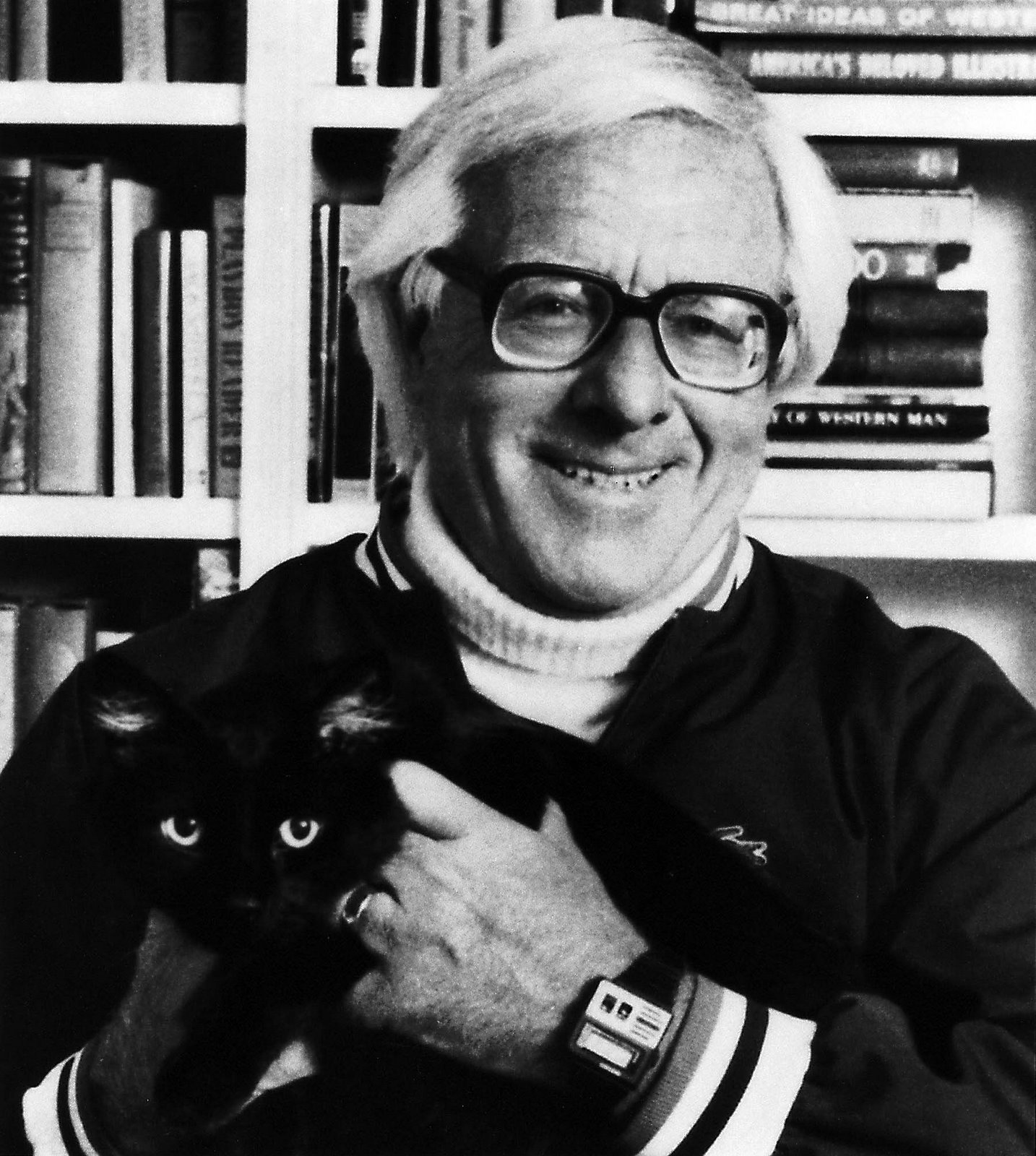 [ray_bradbury_portrait.jpg]