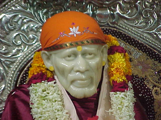 Free Shirdi Saibaba Wallpapers for Desktop Image : Saibaba in Red Turban Free Shirdi Saibaba Wallpapers for Desktop Image : Saibaba in Red Turban