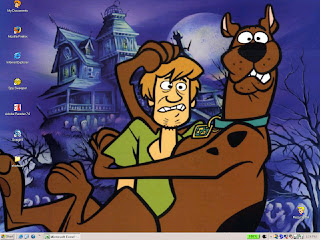 Scooby and Shaggy Halloween Wallpaper