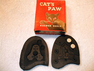 Упаковка и каблуки Cat's Paw