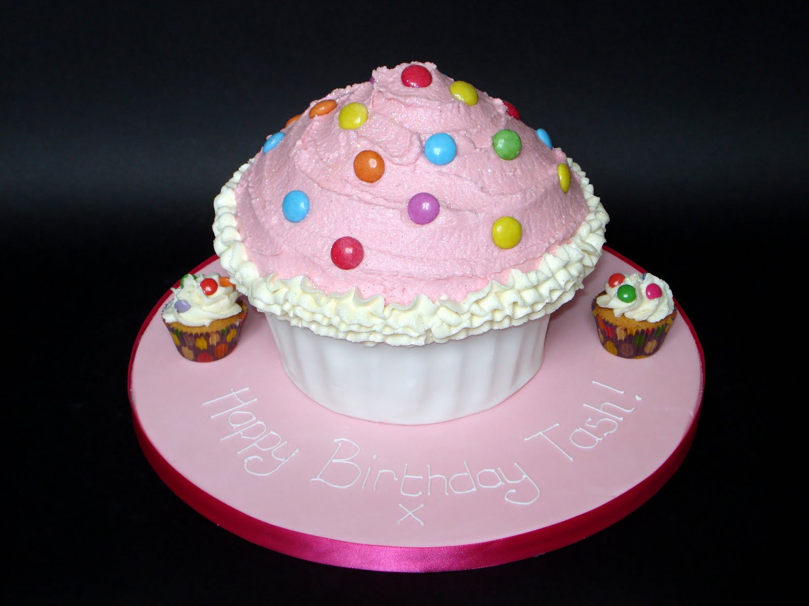 Custom Cake Design: Pink and White Giant Cupcake