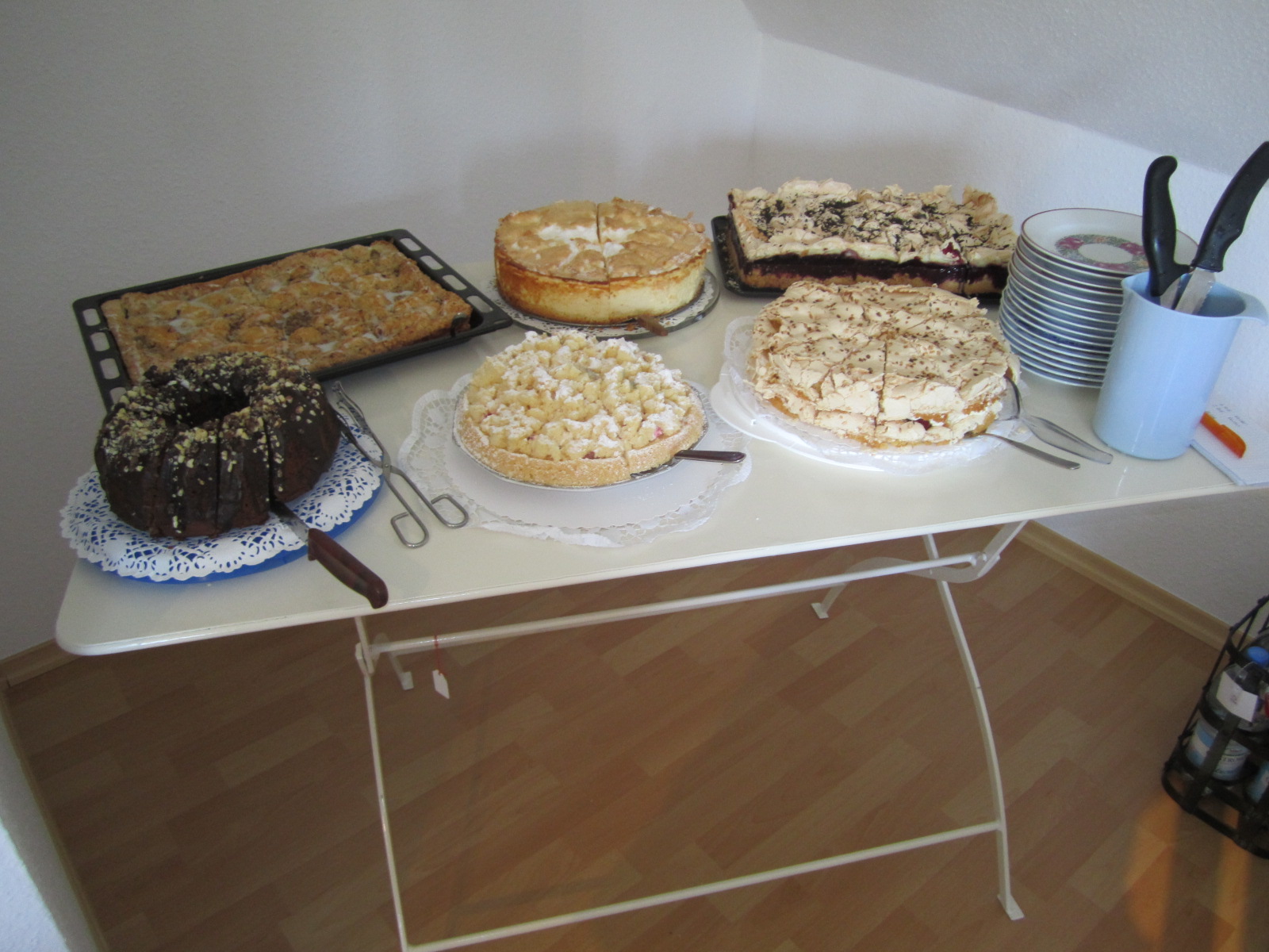 Shabby Chic und Antik by Conny: Samstag`s von 14-18 Uhr Kaffe und Kuchen