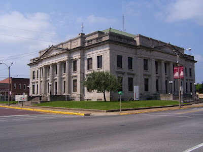 jackson court county house lincoln illinois land