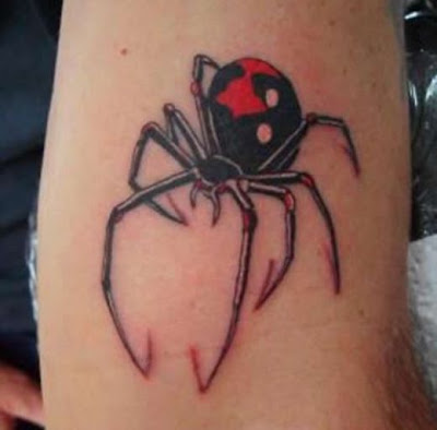 Love this spider tattoo