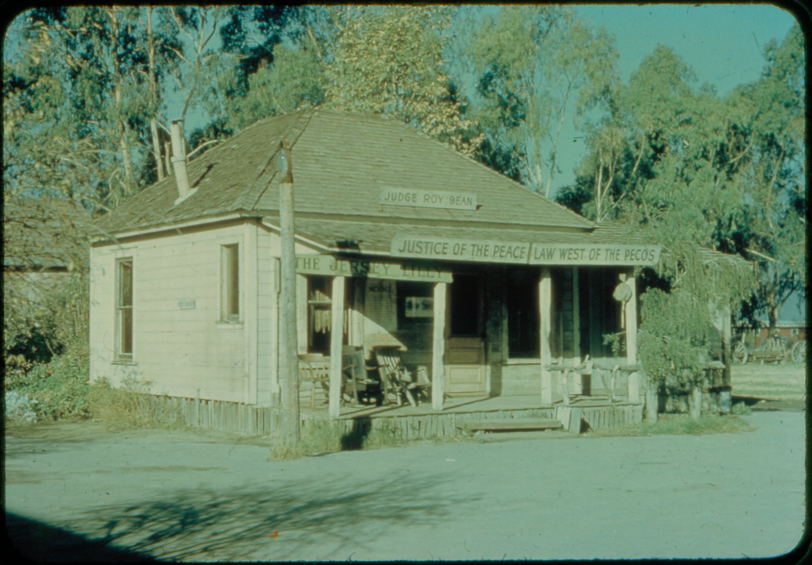 [Old+Knotts+Slides_Judge+Roy.jpg]