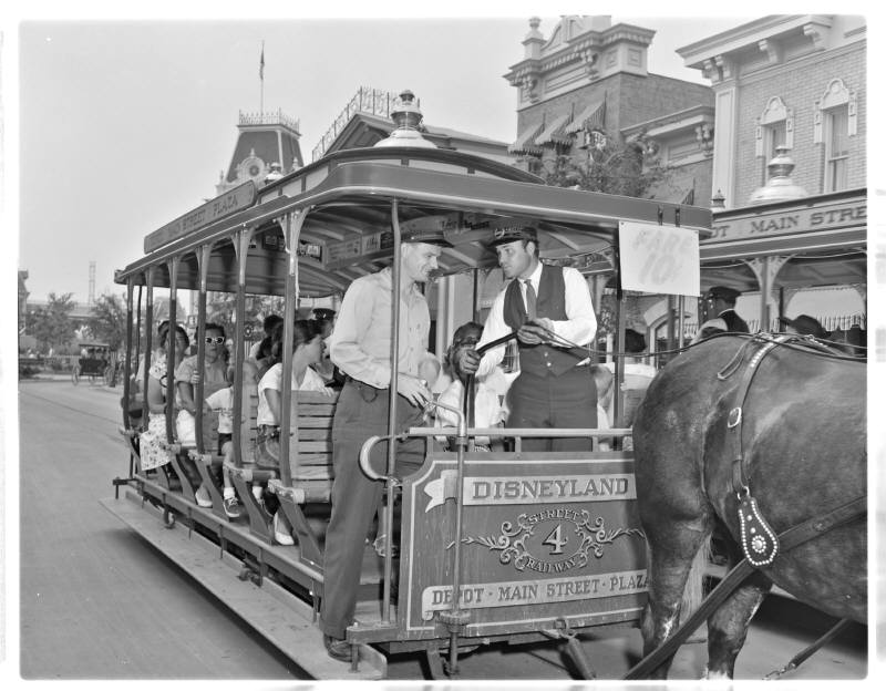 [1c+8-12-55+main+street++(3).jpg]