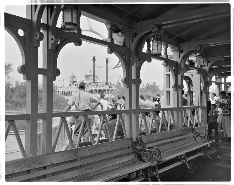 [2c+8-12-55+mt+3.jpg]