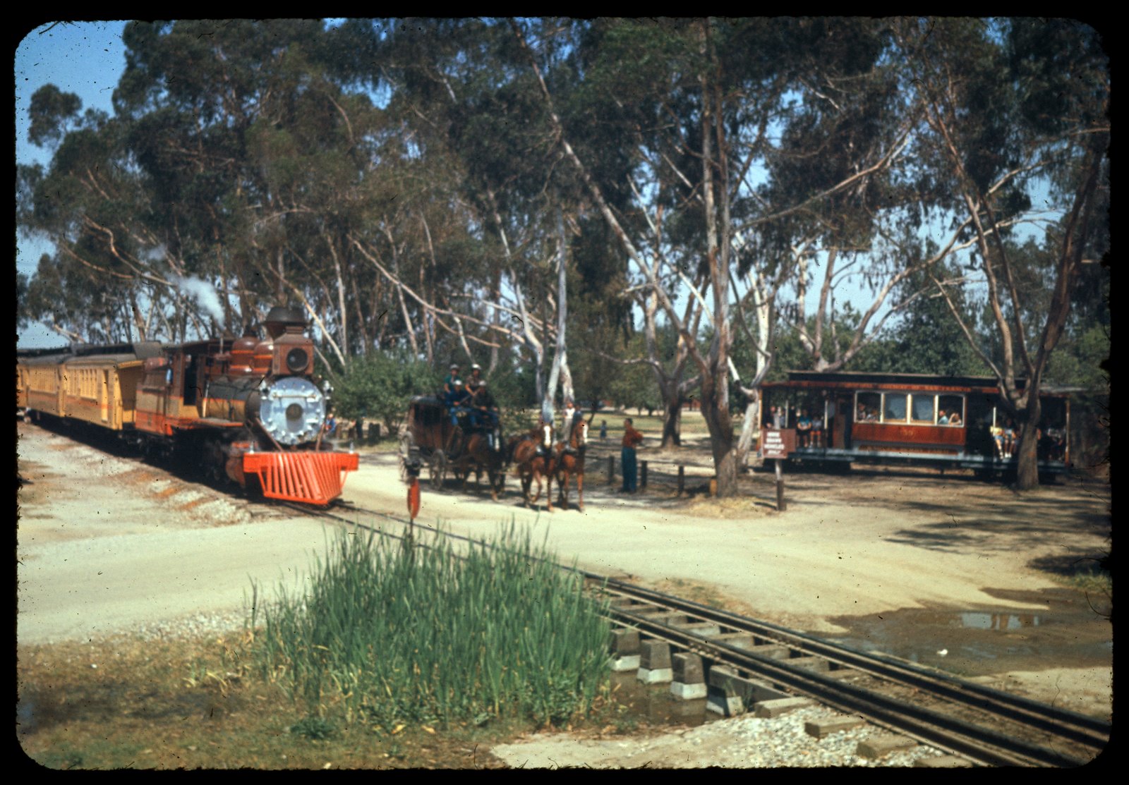 [KnottsPG_39_3ModesTrans.jpg]