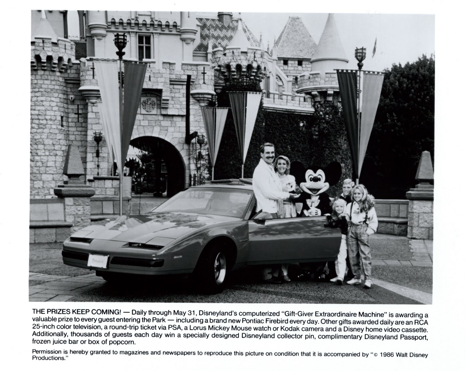 [Looks+like+we+started+something_photo_2.jpg]