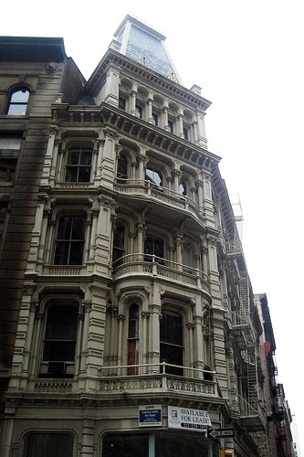 Daytonian in Manhattan: The Surviving Sliver of the Old Lord
