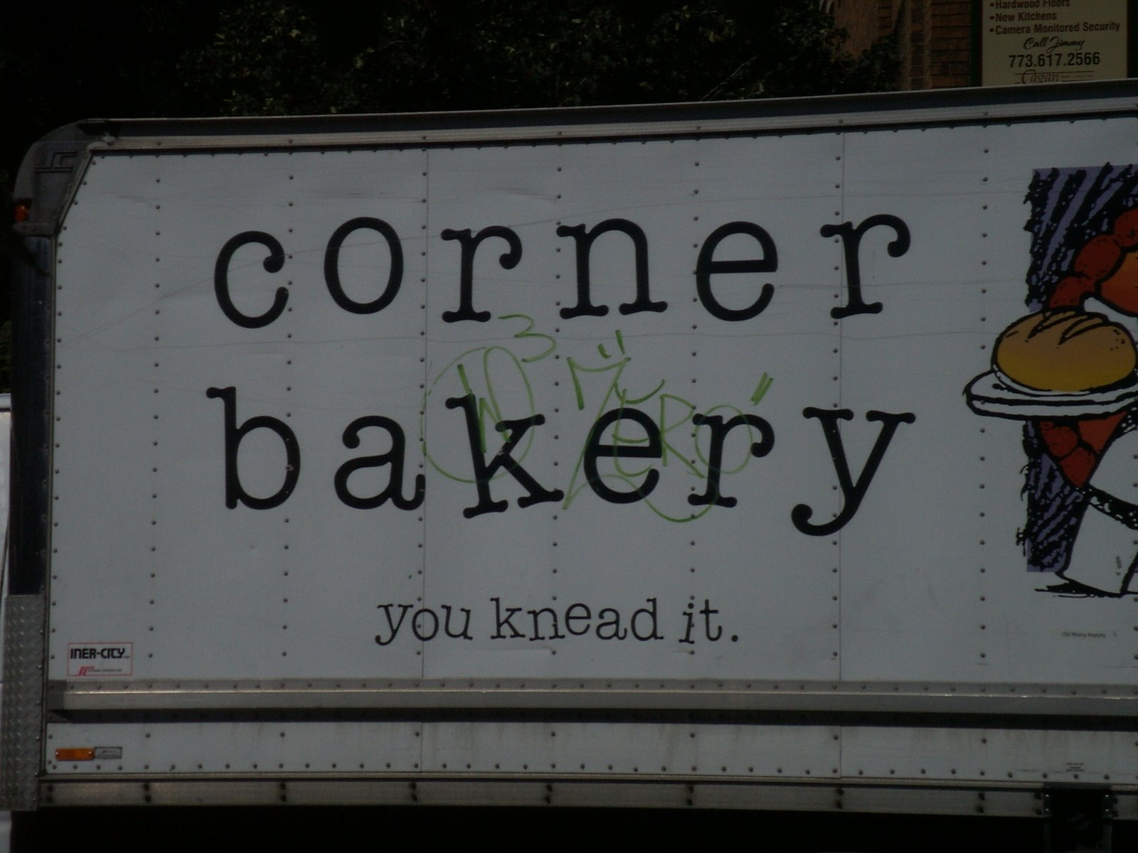 [Corner+Bakery+graffiti.JPG]