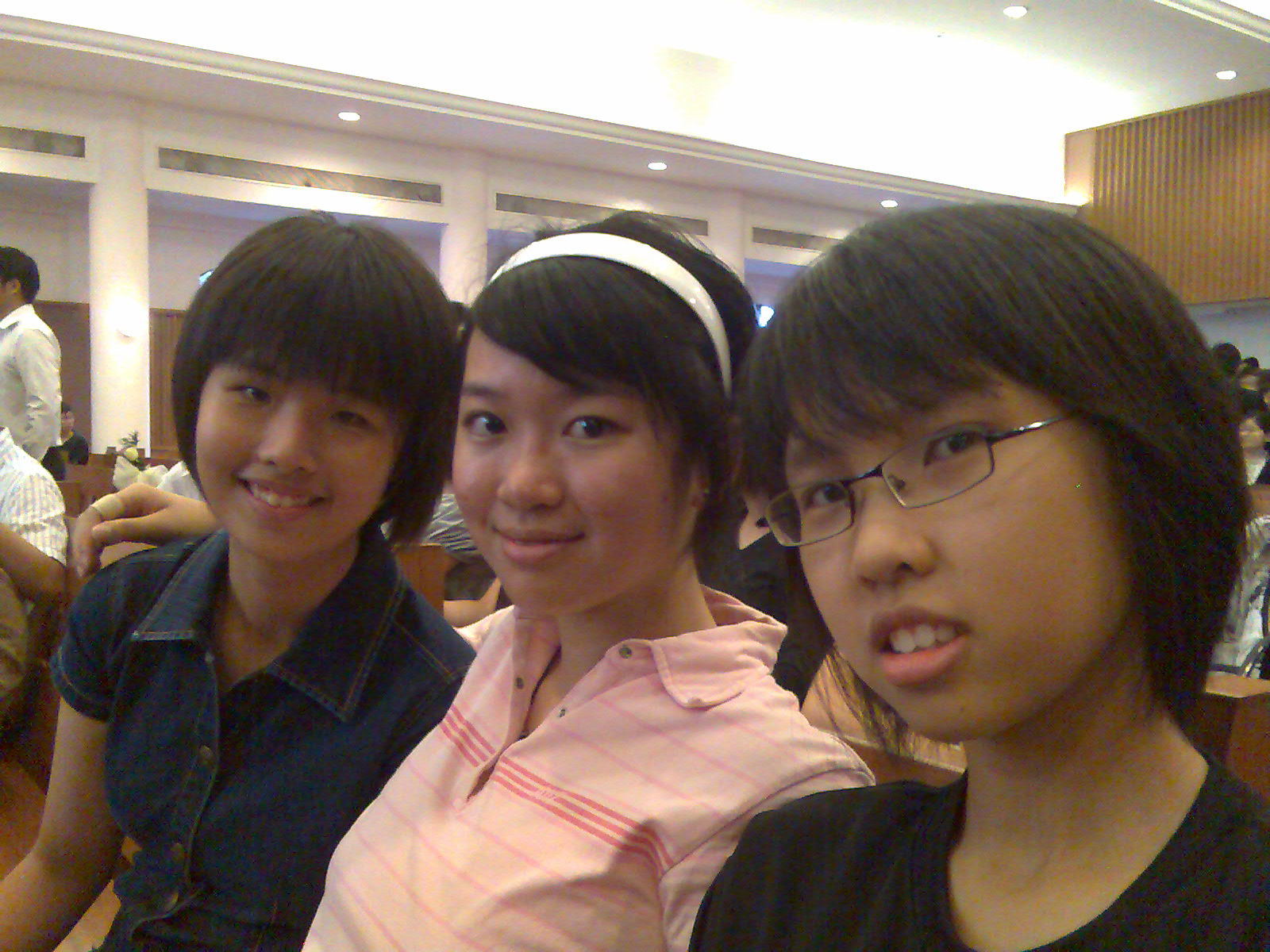 [ShiYing&Jacklyn&Stacy.jpg]