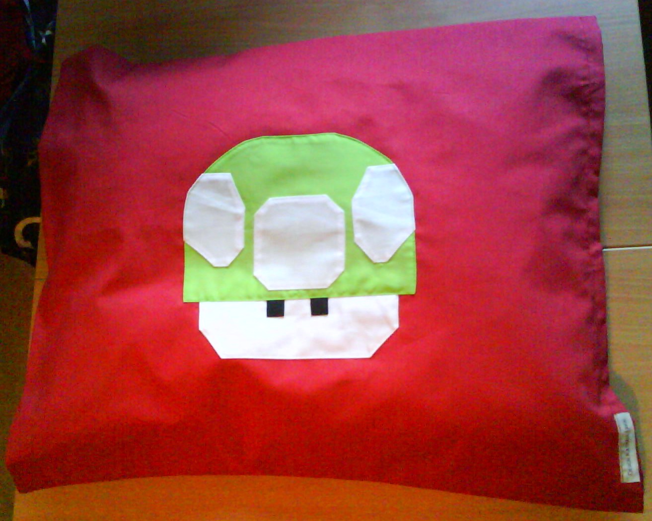 [svamp_1up_kudde_003.JPG]