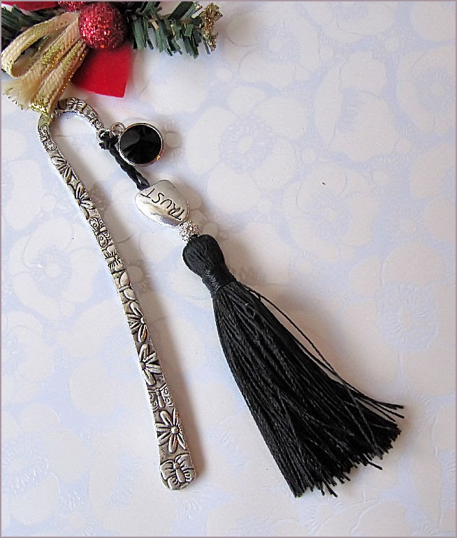 [Bookmark+Classic+1.jpg]