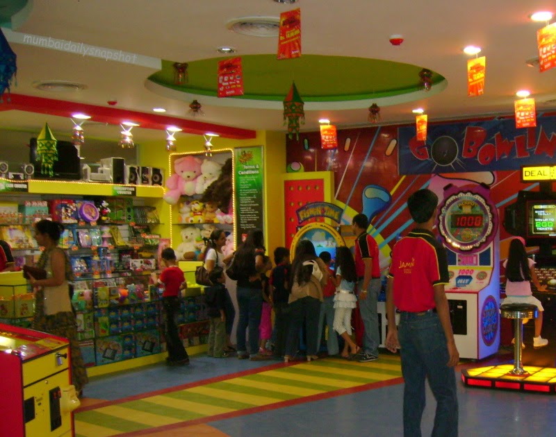 Mumbai Daily Snapshot Weekend Snapshot 16 Gaming Zone At Mega Mall