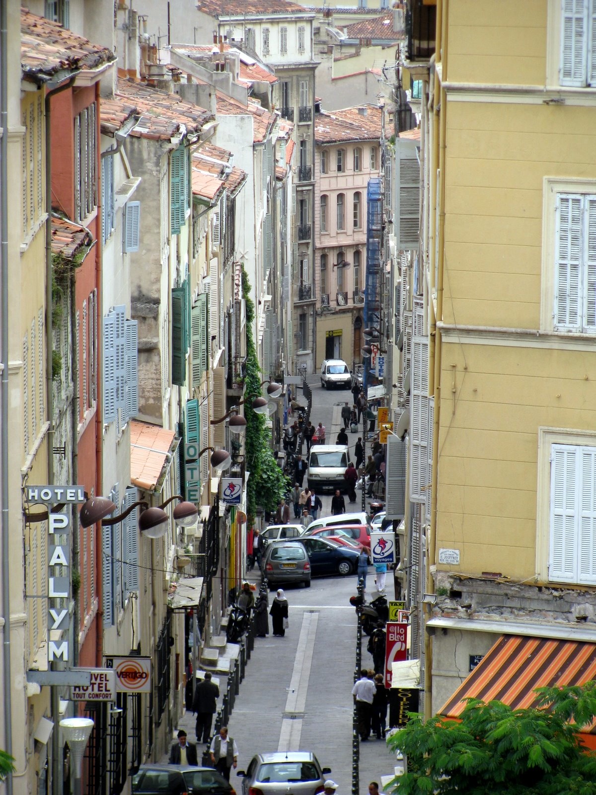 [marseille+street.jpg]