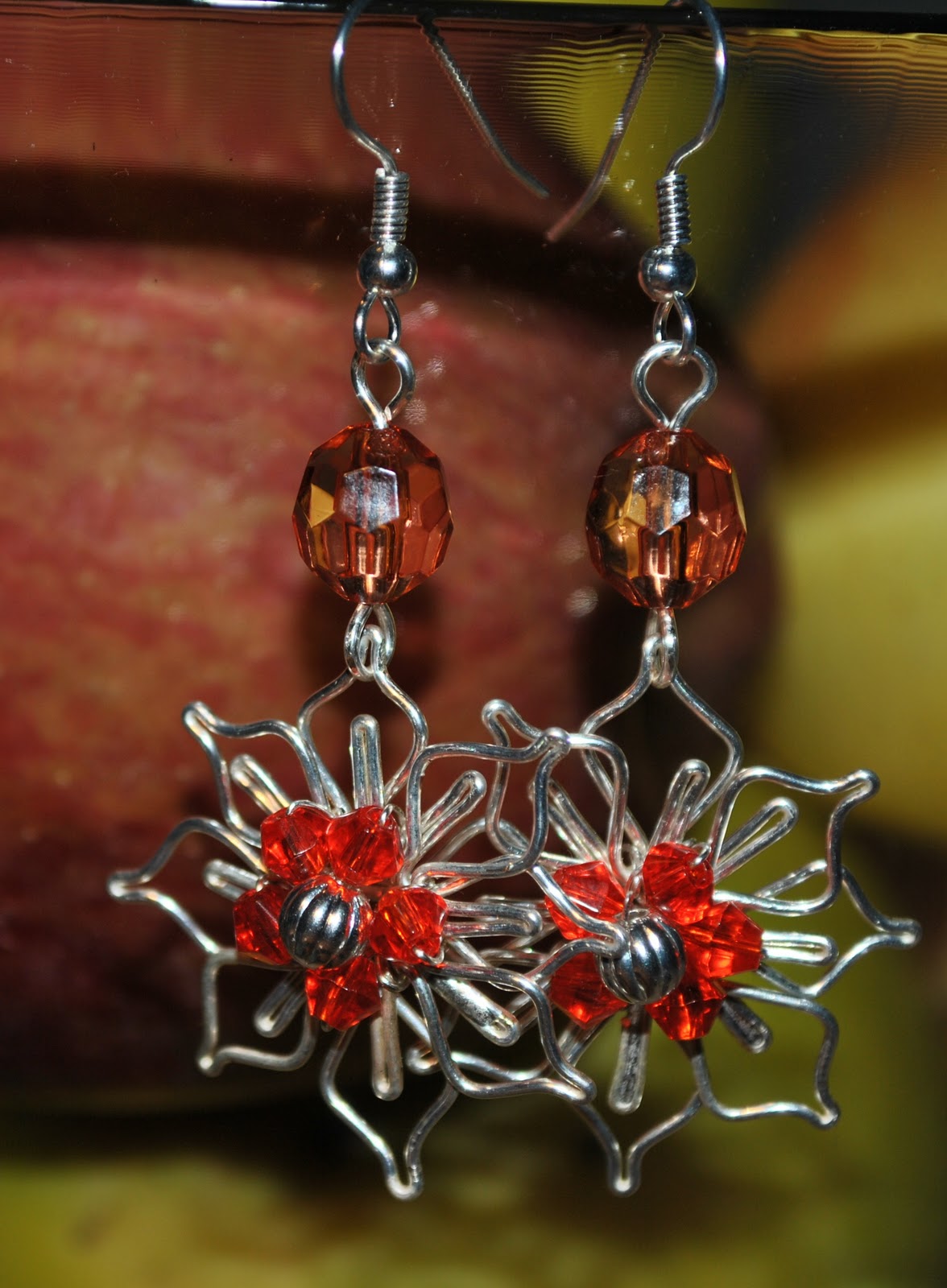 Accesory of the day - Page 2 Cercei++flori+de+vara+sarma+argintata+handmade+silver+plated+wire+wrapped+earrings