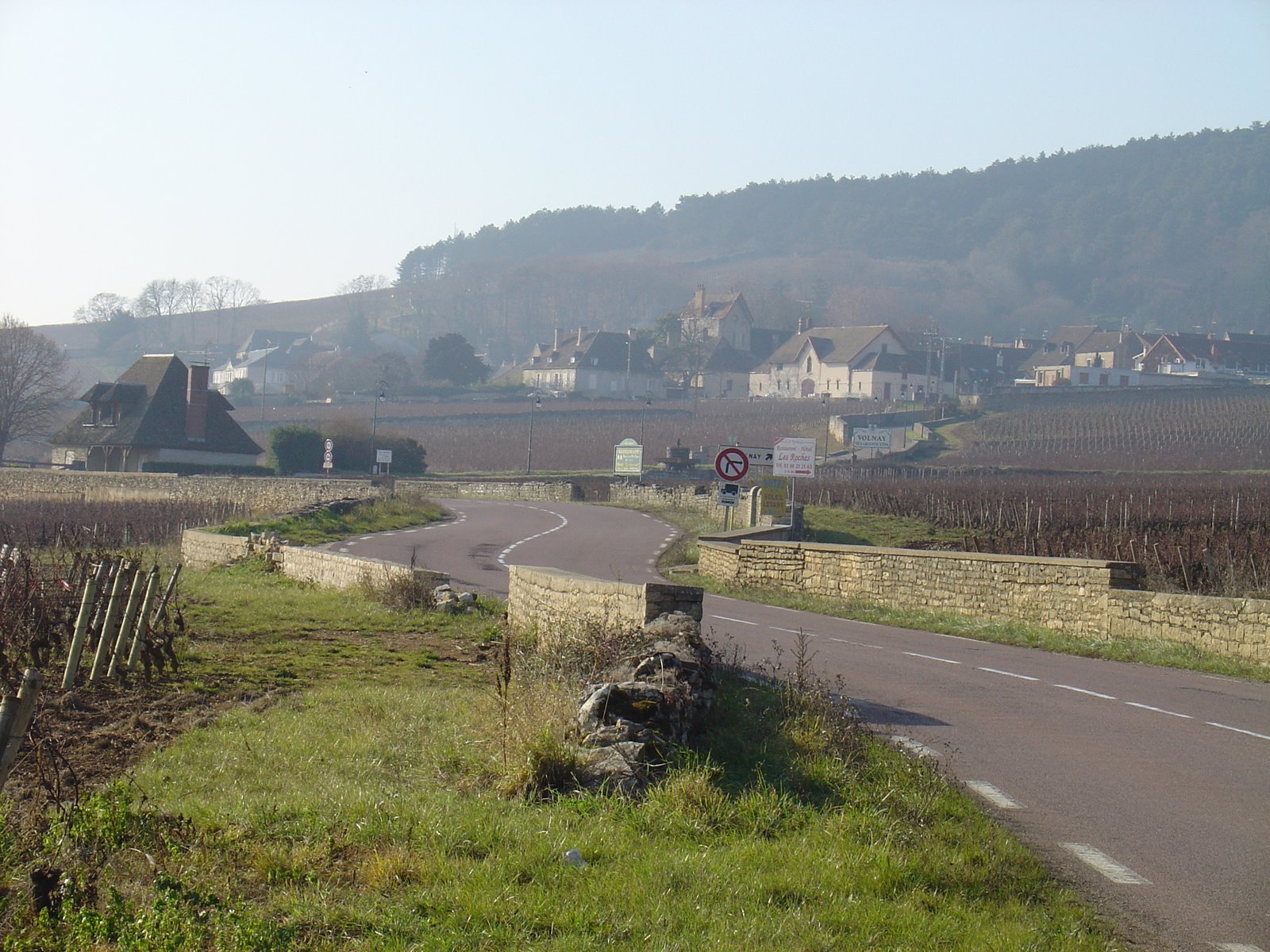 [Volnay+Road.jpg]