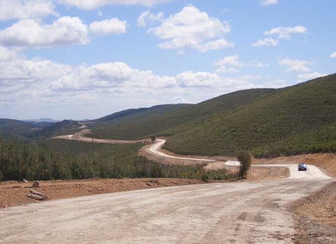 [3452221463_3ced0b7eb5_b.jpg]