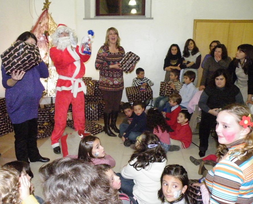 [Festa+de+Natal++Arronches+2009+(7).JPG]