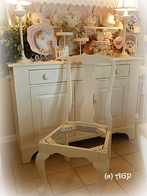 SHABBY COTTAGE CHIC CHAIR TUTORIAL......PART TWO