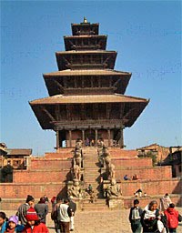 [Bhaktapur+Nyatapola.jpg]