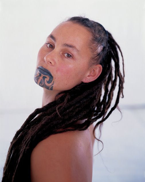 people of Polynesian descant who live in New Zealand. The moko tattoo