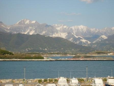 [Bocca+Apuane+MW.JPG]