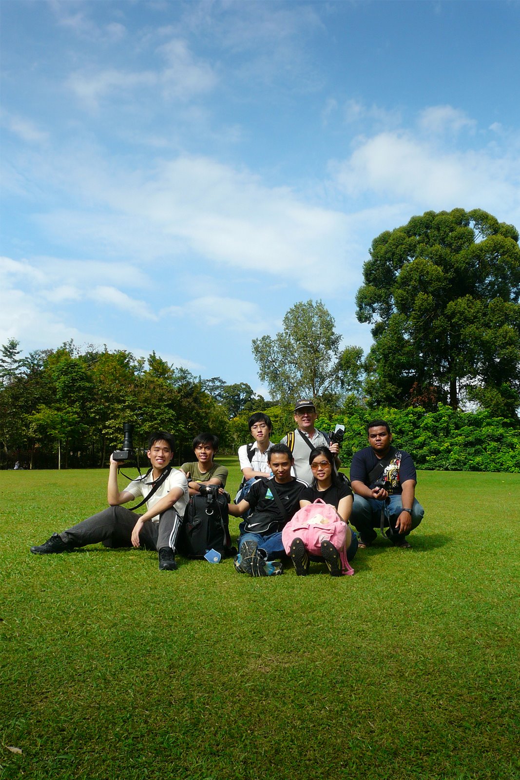 [grp4+resize.jpg]