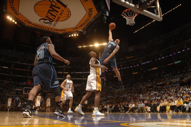 Derrick+rose+dunking+on+ derrick rose dunking on suns. Derrick+rose+dunking+on+