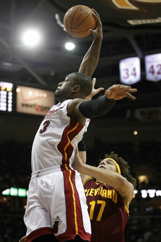A nov varejao,- Dwyane+wade+ dwyane wade dunk on perkins. A nov varejao,- Dwyane+wade+