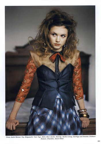 rebecca cohen hannah murray