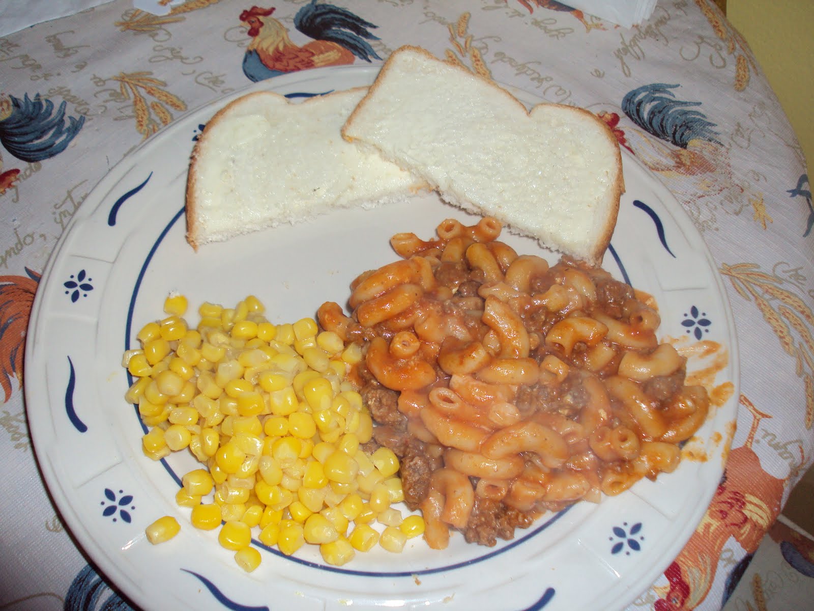 Thrifty Cheapskate Mama's Hamburger Hot Dish / Casserole