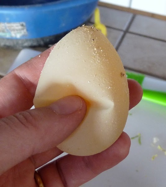 Farm Natters Pic Soft Egg Shell