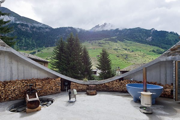 [underground-home-designs-swiss-mountain-house-4.jpg]